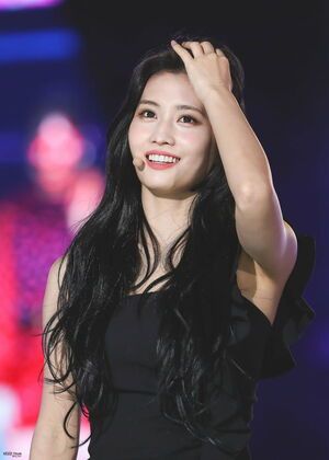 Photo : Momo