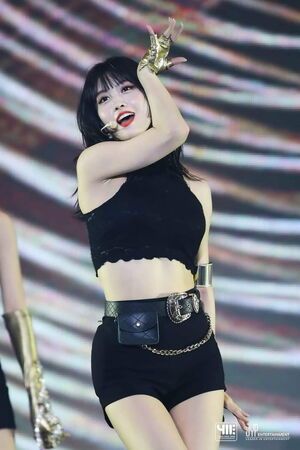 Photo : Momo