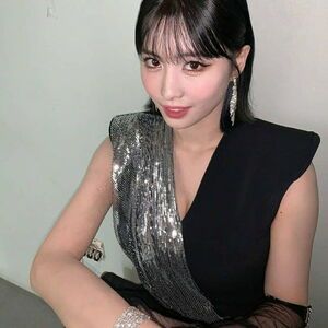 Photo : Momo - TWICE