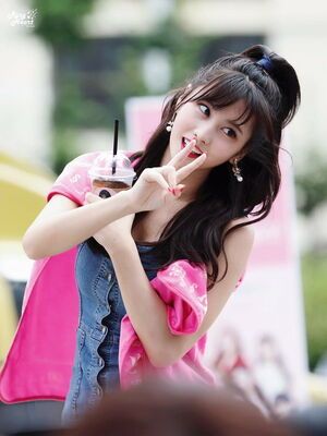 Photo : Momo