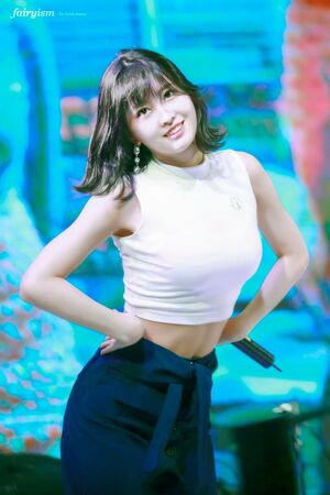 Photo : Momo