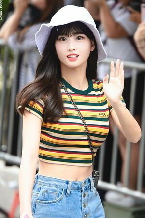 Photo : Momo