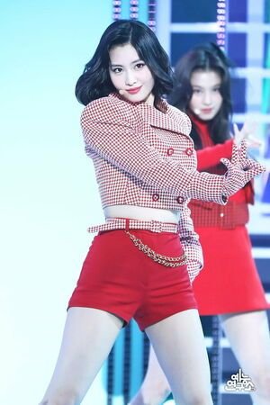 Photo : Momo