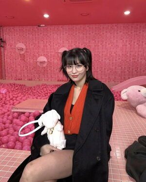 Photo : Twice - Momo