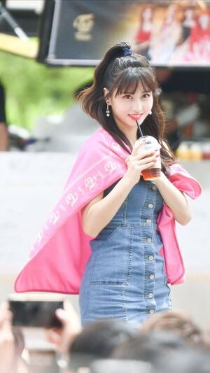 Photo : Momo