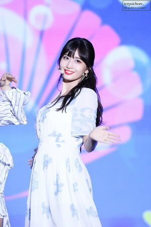 Photo : Momo