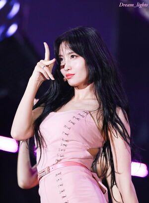 Photo : Momo