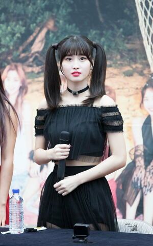 Photo : Momo