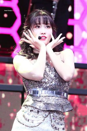 Photo : Momo
