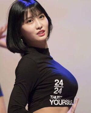 Photo : Momo