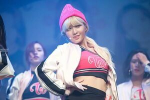 Photo : Momo