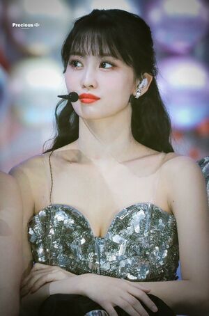 Photo : Momo