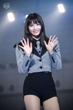 Photo : Momo