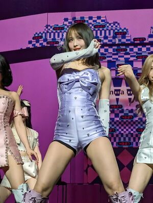 Photo : Momo - TWICE