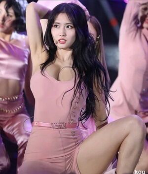 Photo : Twice - Hirai Momo