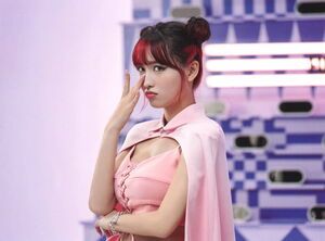 Photo : TWICE - Momo