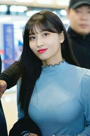 Photo : Hirai momo