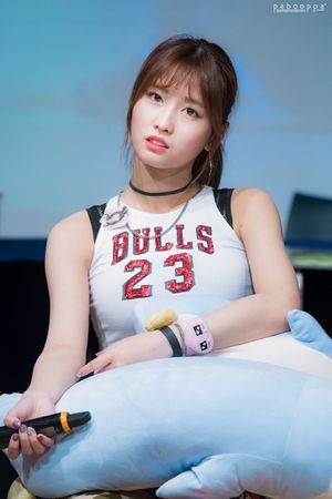 Photo : Momo