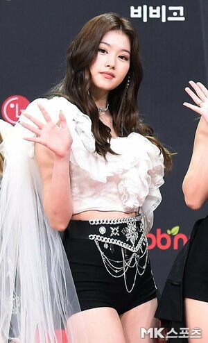 Photo : TWICE - Sana