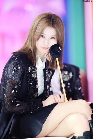 Photo : TWICE - Sana