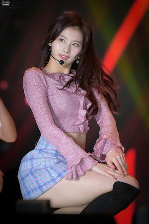 Photo : Twice - Sana
