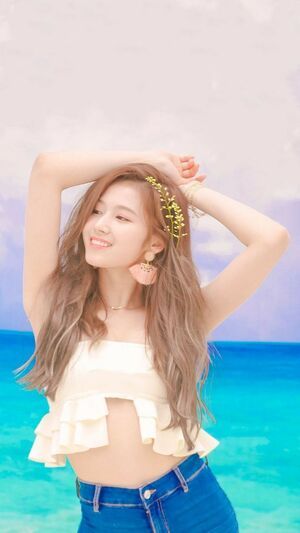 Photo : Sana - Twice
