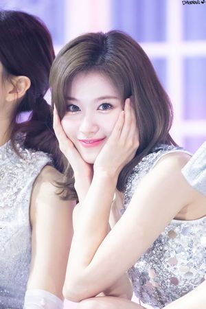 Photo : Precious Sana