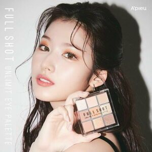 Photo : Apieu_japan Instagram Update - Stunning Sana