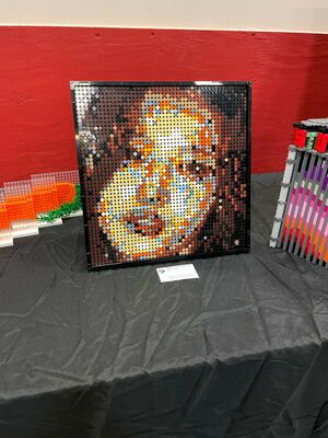 Photo : Sana - LEGO portrait