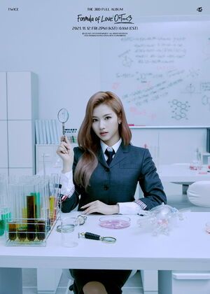 Photo : 211102 - Sana