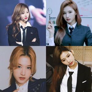 Photo : Sana in suit