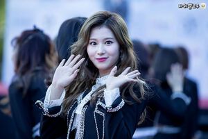 Photo : Sana says hi!