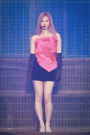 Photo : Twice - Sana