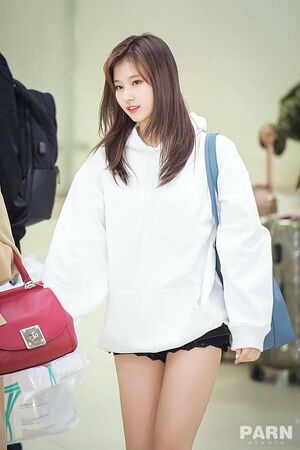 Photo : Sana - TWICE