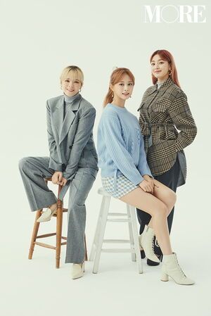 Photo : Jeongyeon, Jihyo and Tzuyu