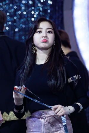 Photo : Pouting Jihyo