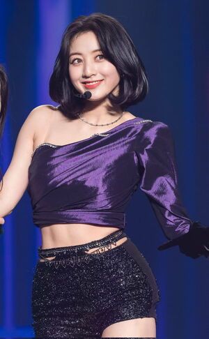 Photo : Twice - Jihyo