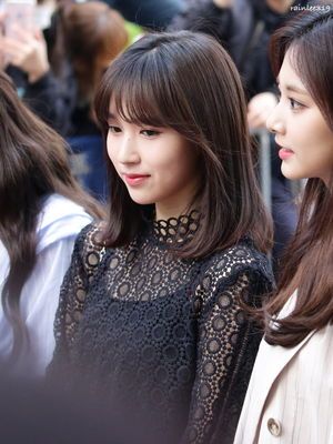 Photo : Mina (ft. Tzuyu)