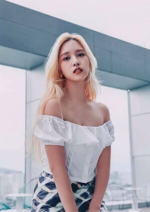 Photo : Mina