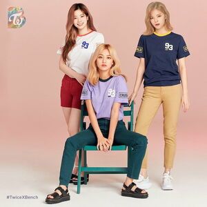 Photo : BcBench Instagram Update - Jeongyeon, Jihyo and Dahyun posing for Bench/