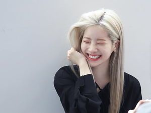 Photo : Happy Dahyun