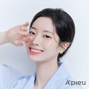 Photo : Apieu_cosmetics Instagram Update - Pretty Dahyun