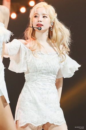 Photo : Beautiful Dahyun