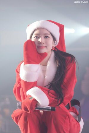 Photo : Santa Dahyun