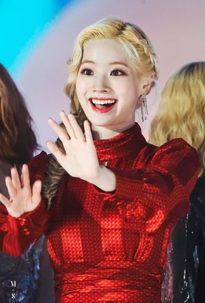 Photo : Happy Dahyun