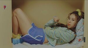 Photo : TWICE - Chaeyoung