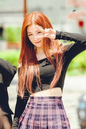 Photo : Happy Chaeyoung Day