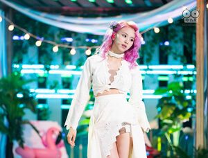 Photo : Chaeyoung