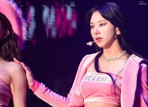 Photo : Stunning Chaeyoung