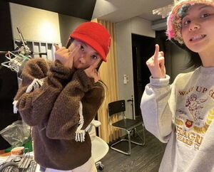 Photo : Lil Cherry and Chaeyoung / @lilcherryontop Instagram